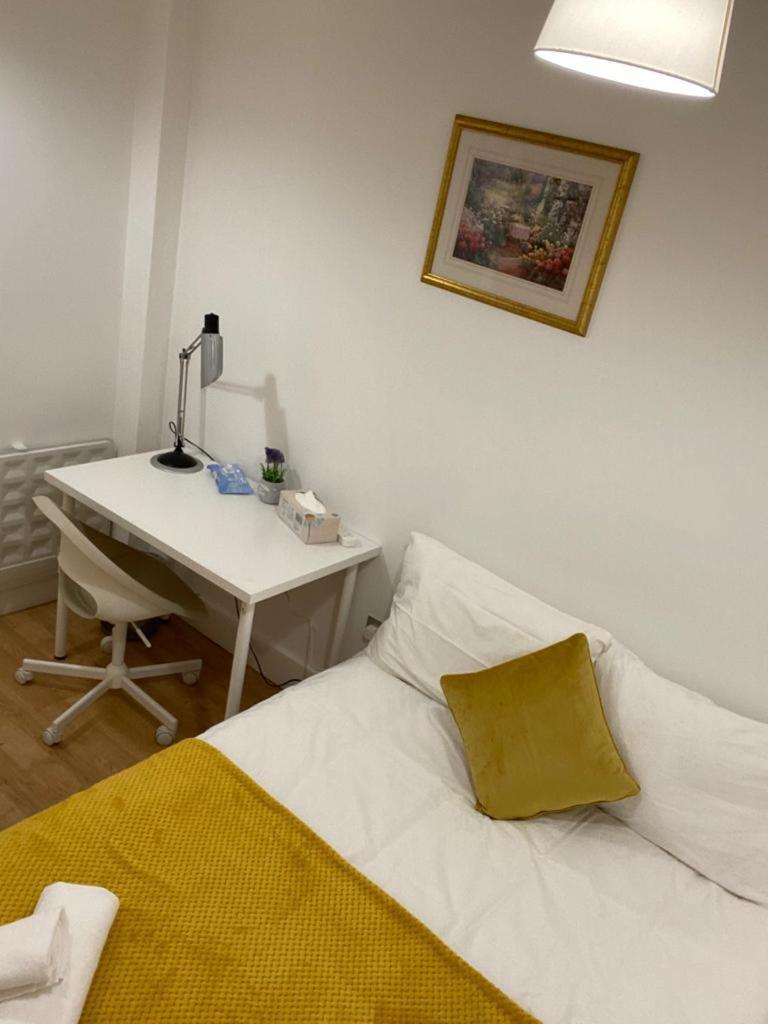 Cosy Private Rooms Near Euston Station, Central London Exterior foto